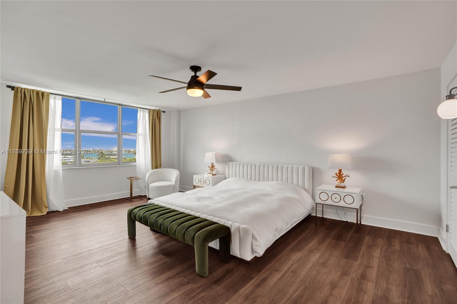 10000 W Bay Harbor Dr #PH23, Bay Harbor Islands, Florida image 4