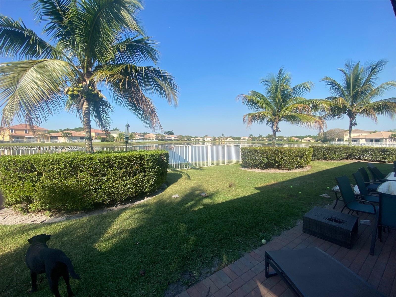 4322 Laurel Pl, Weston, Florida image 4