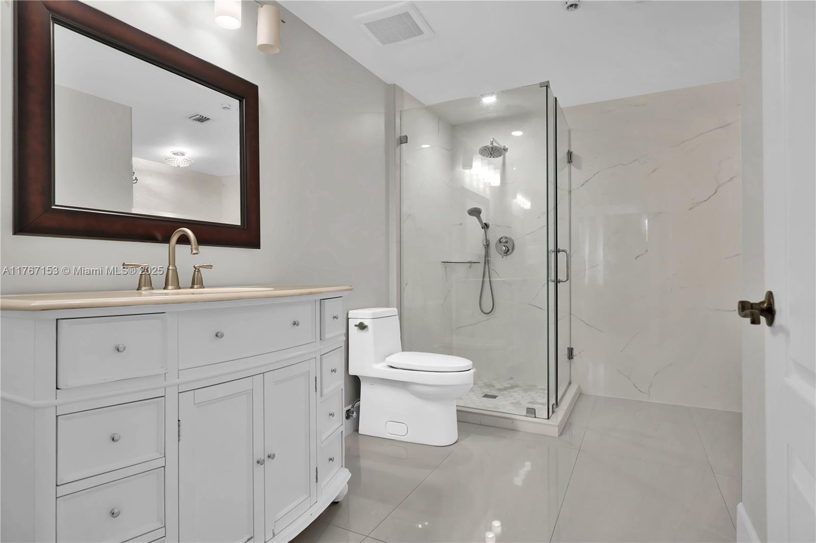 20 Calabria Ave #302, Coral Gables, Florida image 13