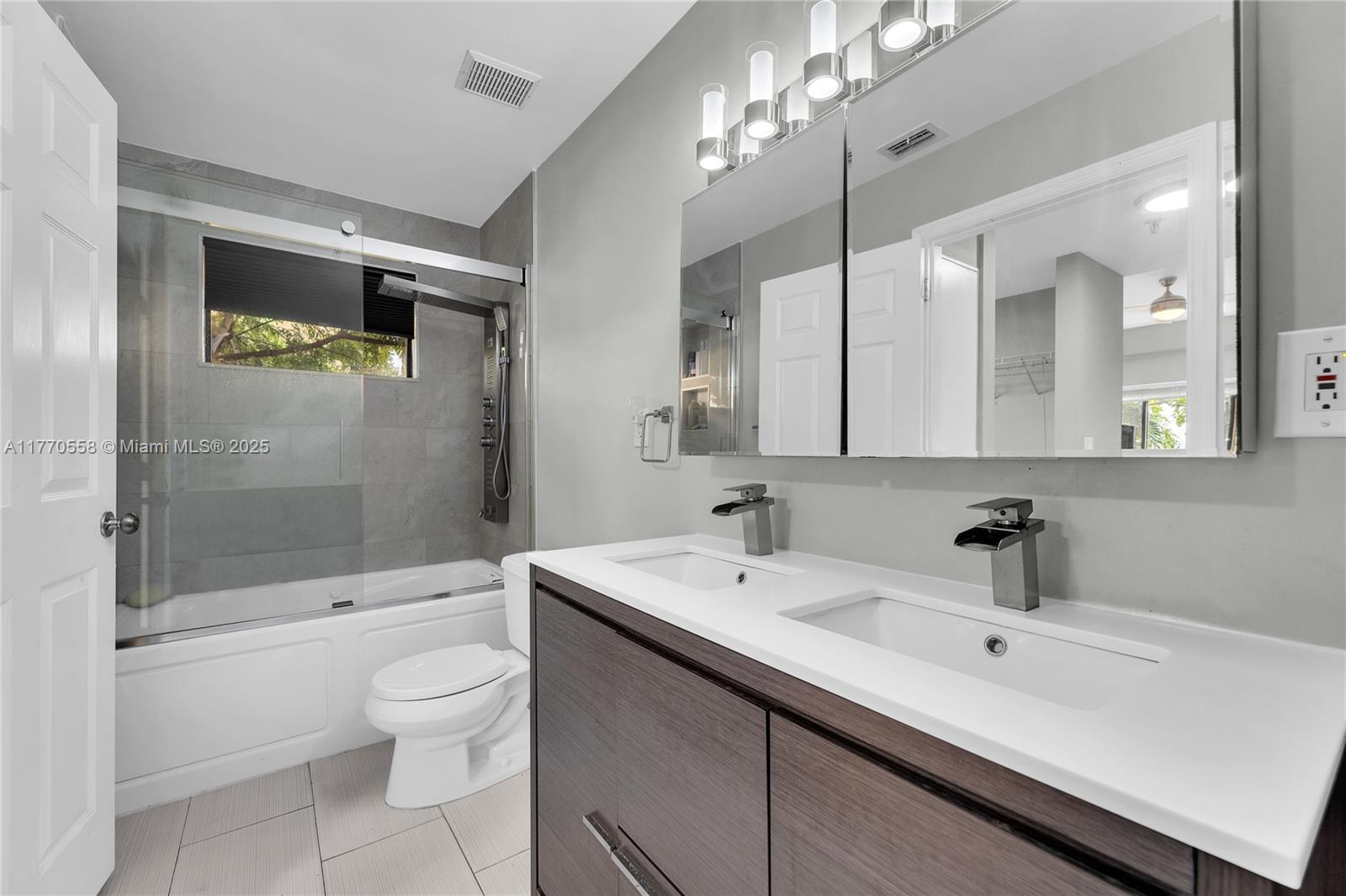 8816 Collins Ave #206, Surfside, Florida image 20