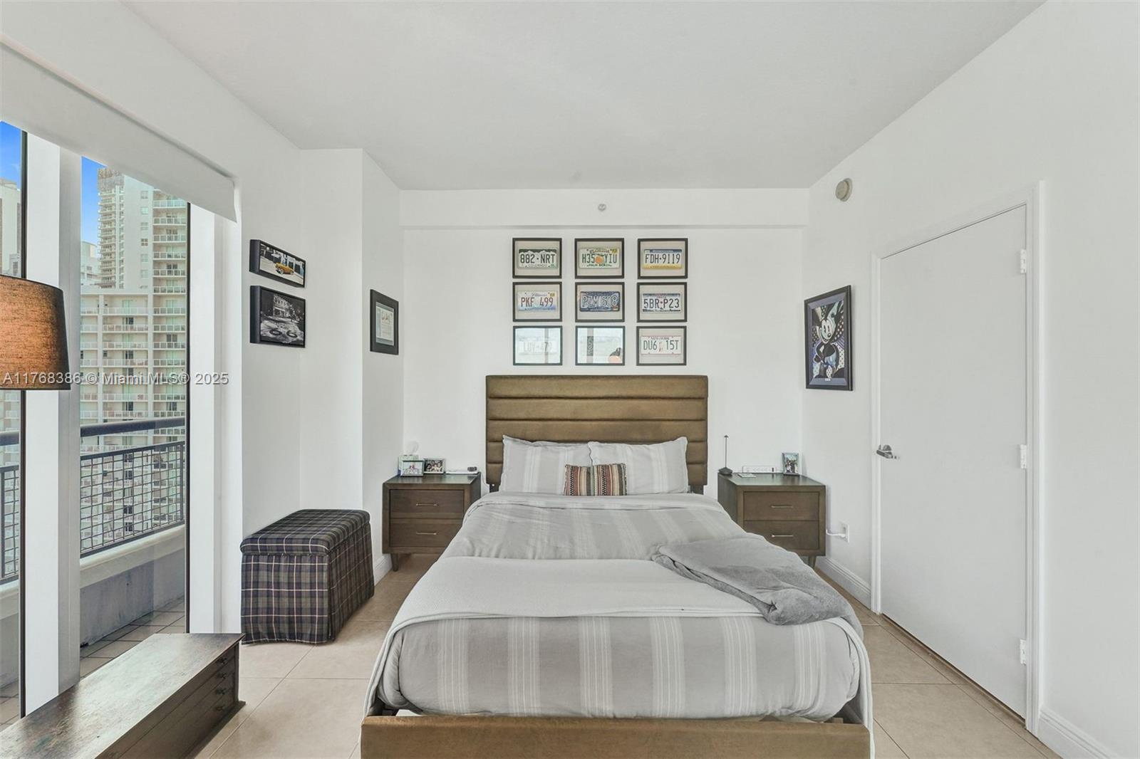 60 SW 13th St #1721, Miami FL 33130