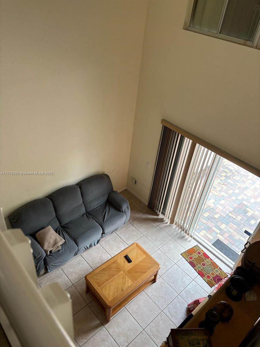 Residential, Doral, Florida image 15