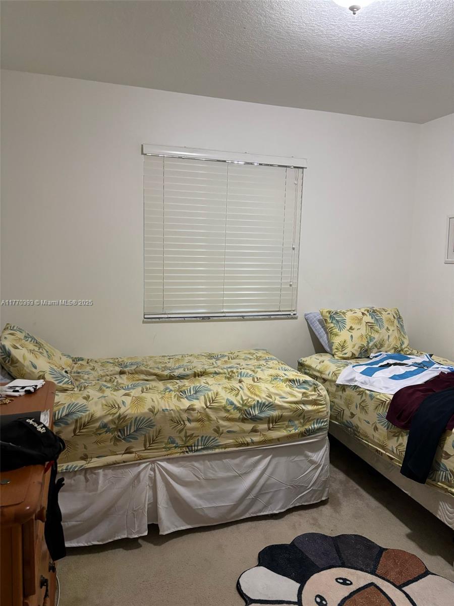 Residential, Doral, Florida image 16