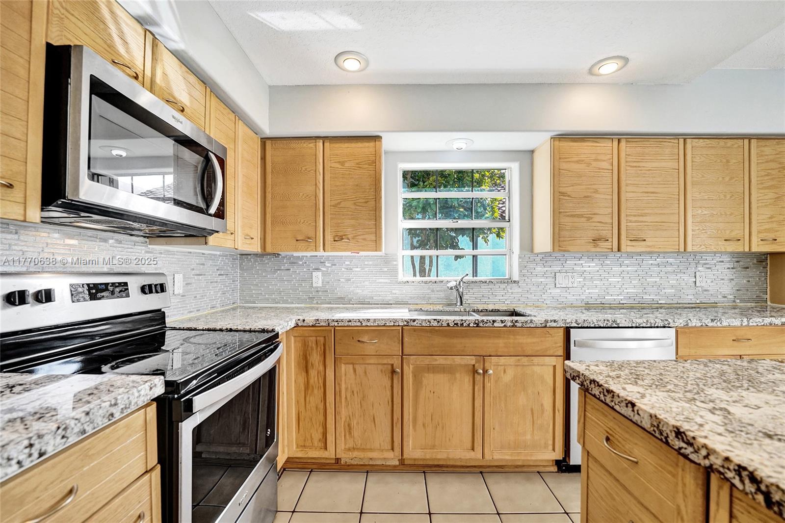 2791 La Paz Ave, Cooper City, Florida image 15