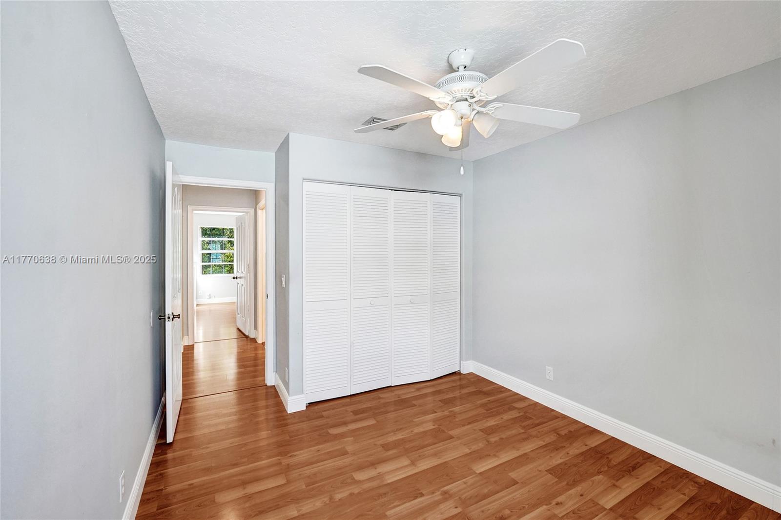 2791 La Paz Ave, Cooper City, Florida image 32