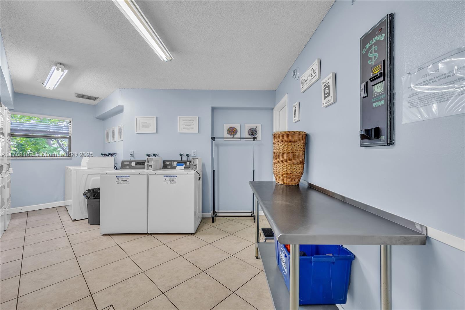 1901 N Andrews Ave #105, Wilton Manors, Florida image 22
