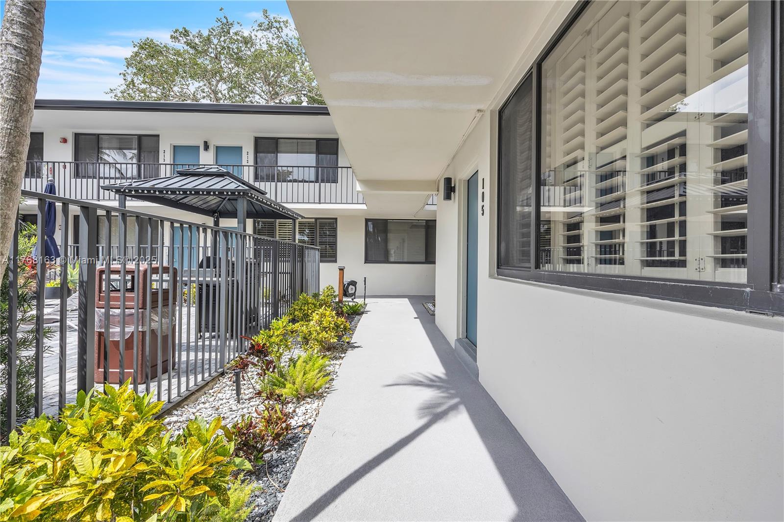 1901 N Andrews Ave #105, Wilton Manors, Florida image 25