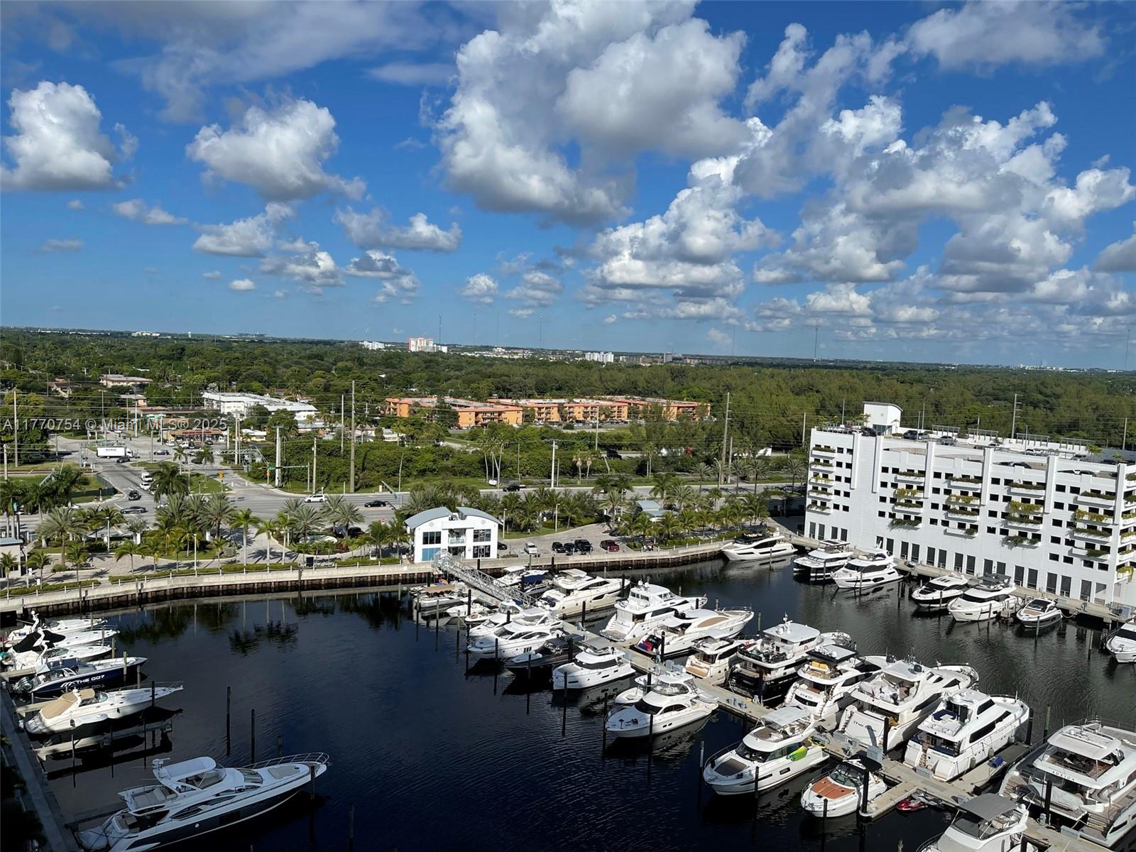 Condo for Rent in North Miami Beach, FL