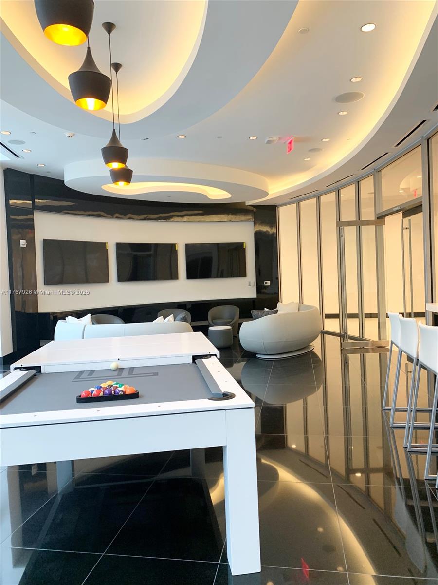 851 NE 1st Ave #3905, Miami FL 33132