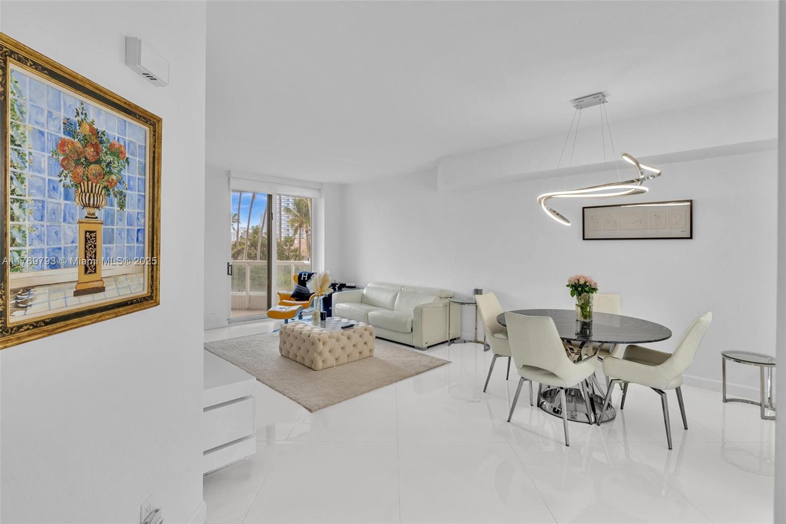 21050 Point Pl #302, Aventura, Florida image 4
