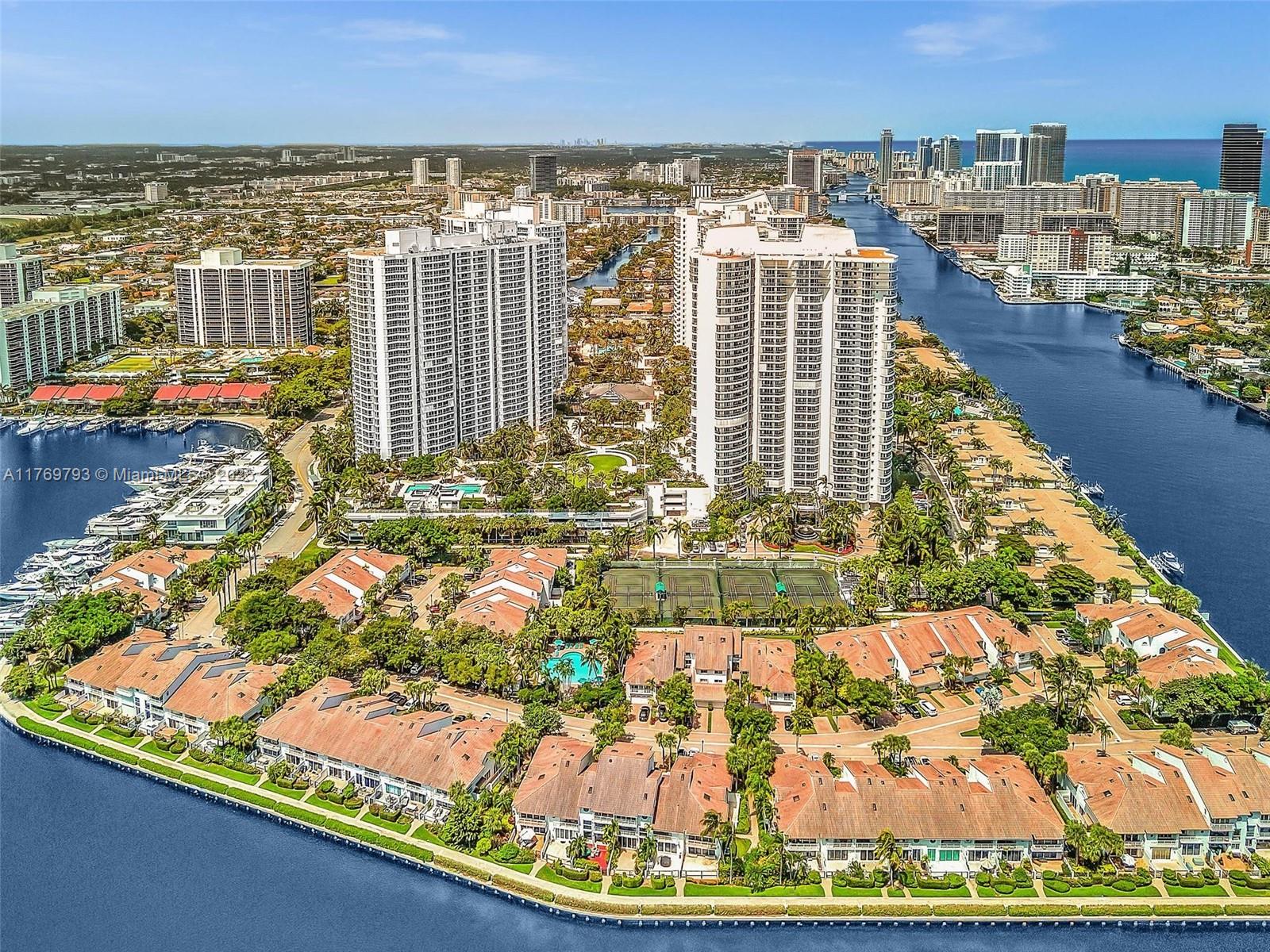 21050 Point Pl #302, Aventura, Florida image 48