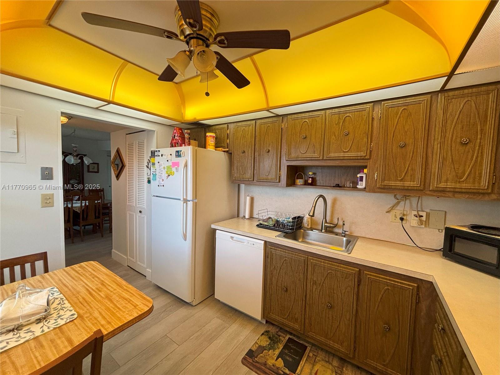 4141 NW 44th Ave #424, Lauderdale Lakes, Florida image 13