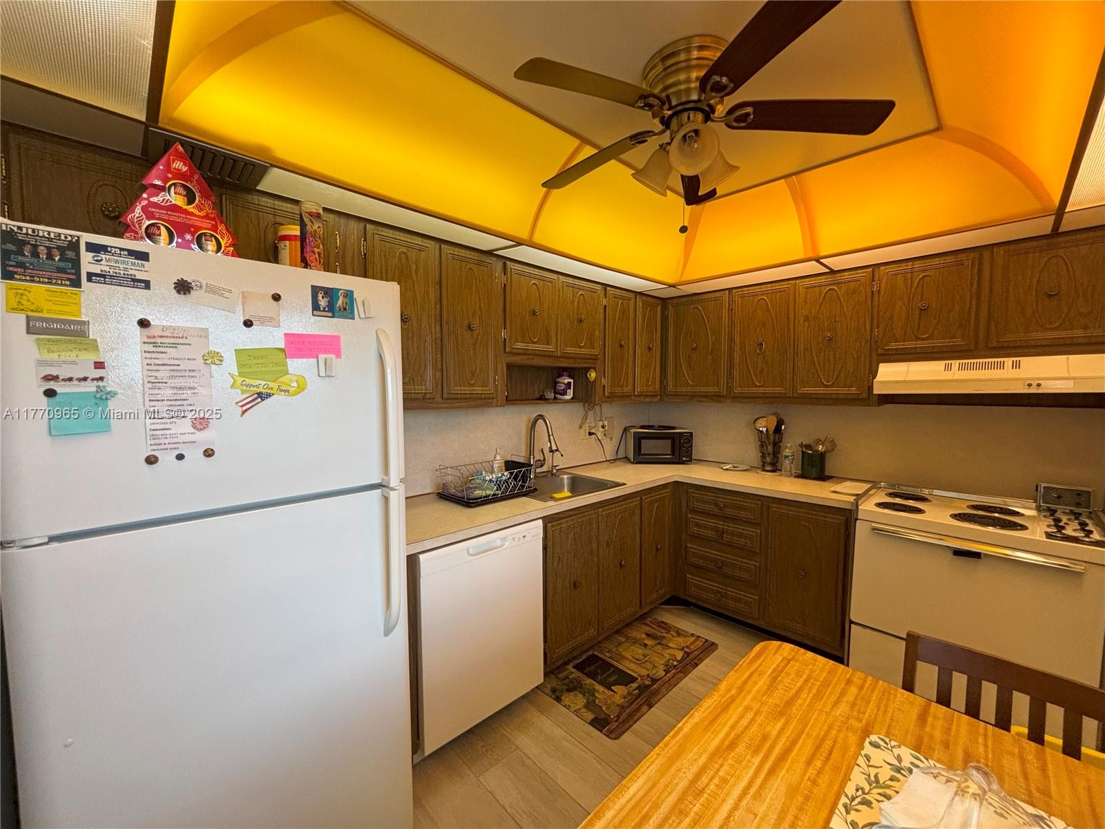 4141 NW 44th Ave #424, Lauderdale Lakes, Florida image 14