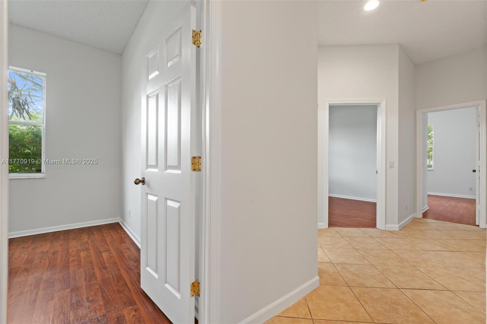 1332 Chenille Cir, Weston, Florida image 18