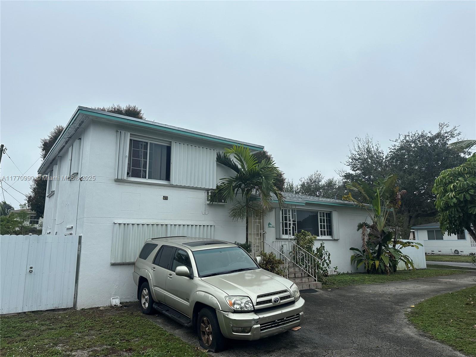 Listing Photo 6