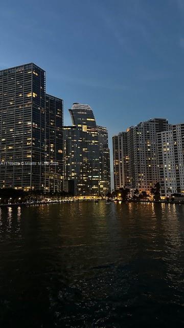 1155 Brickell Bay Dr #1106, Miami FL 33131