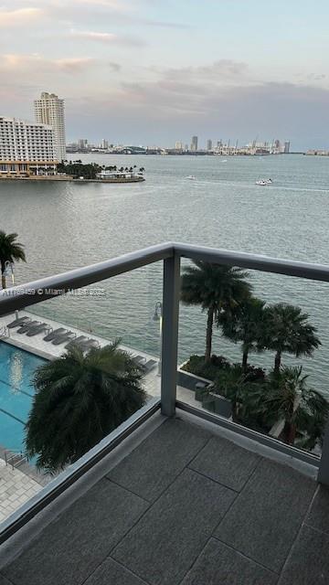 1155 Brickell Bay Dr #1106, Miami FL 33131
