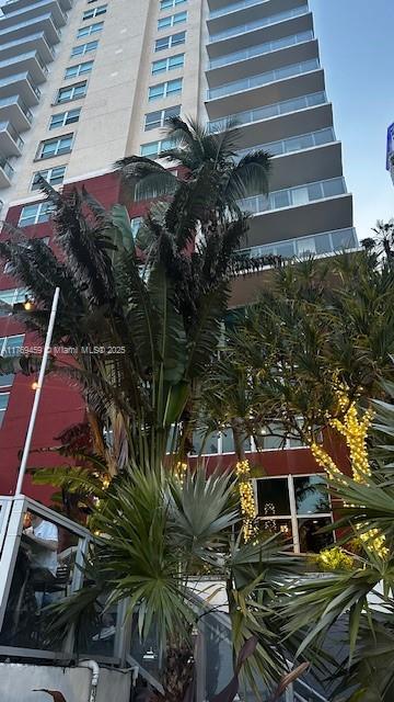 1155 Brickell Bay Dr #1106, Miami FL 33131