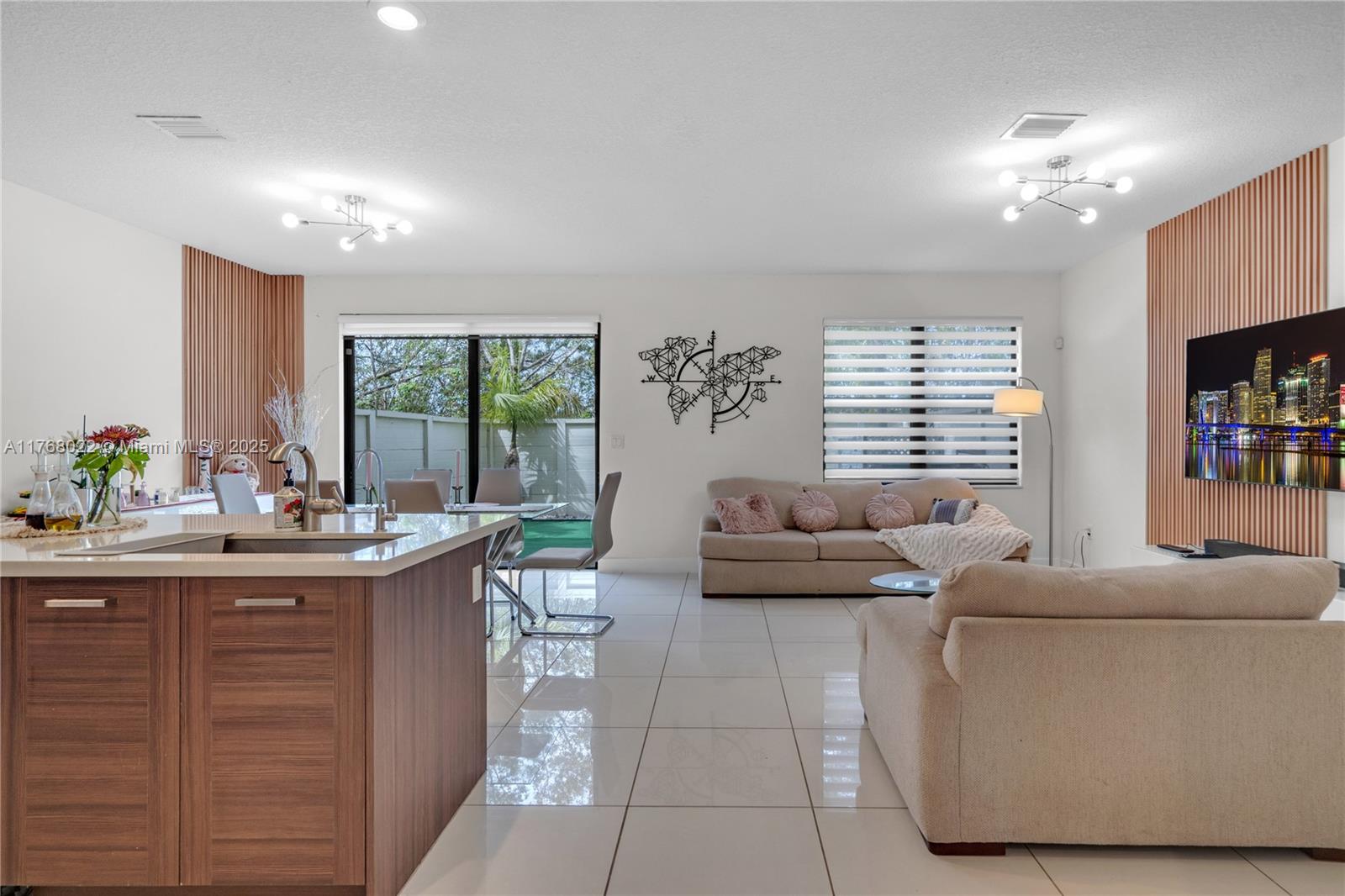 15780 NW 91st Ct #15780, Miami Lakes, Florida image 5