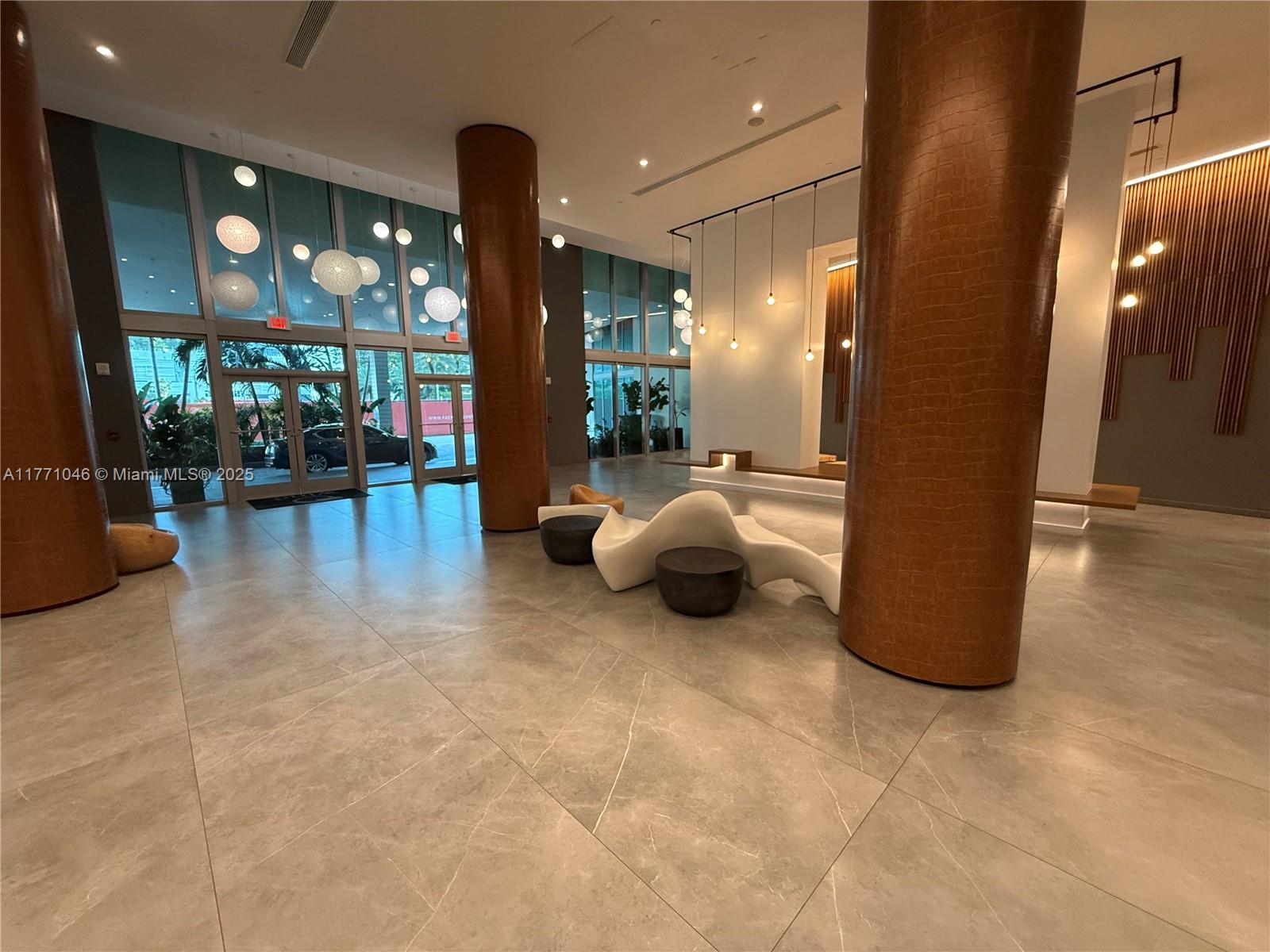 350 S Miami Ave #2410, Miami FL 33130