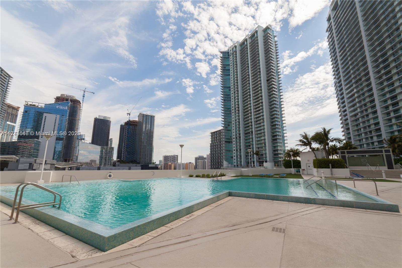 350 S Miami Ave #2410, Miami FL 33130