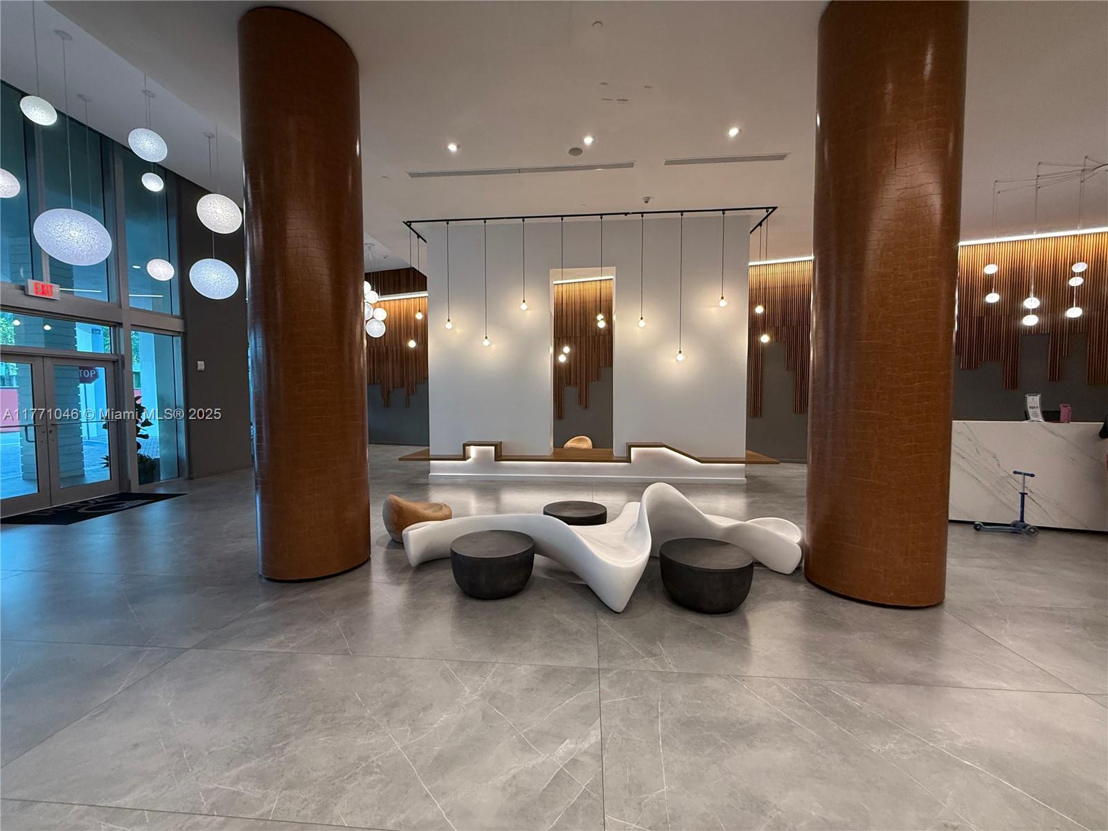 350 S Miami Ave #2410, Miami FL 33130