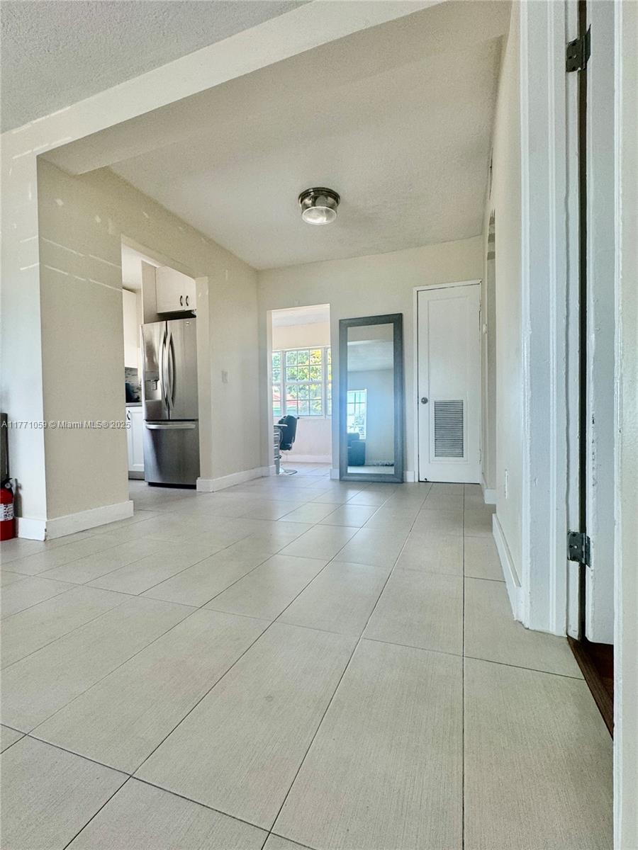 3125 SW 23rd St, Miami, Florida image 6