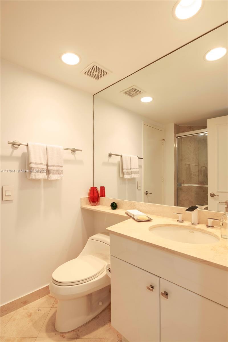 765 Crandon Blvd #307, Key Biscayne, Florida image 36