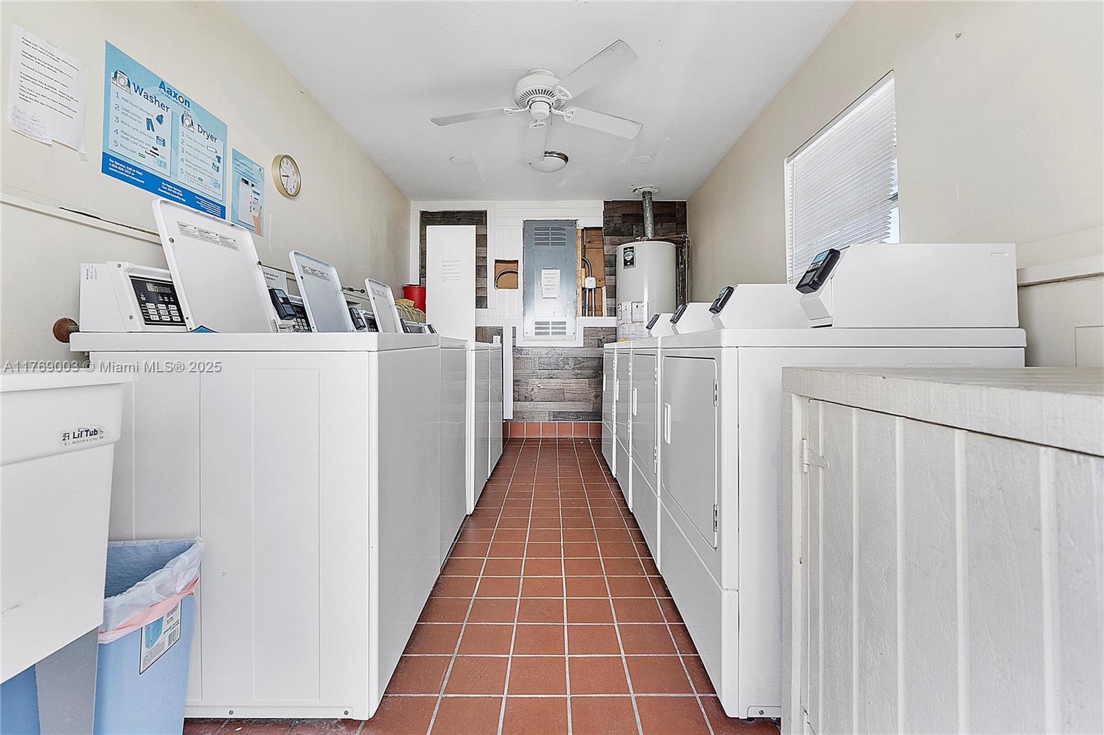1520 Mckinley St #206E, Hollywood, Florida image 12