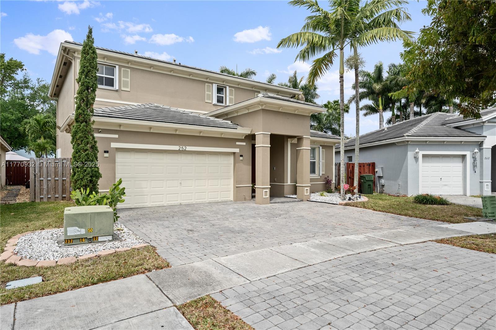 252 NE 33rd Ter, Homestead, Florida image 3