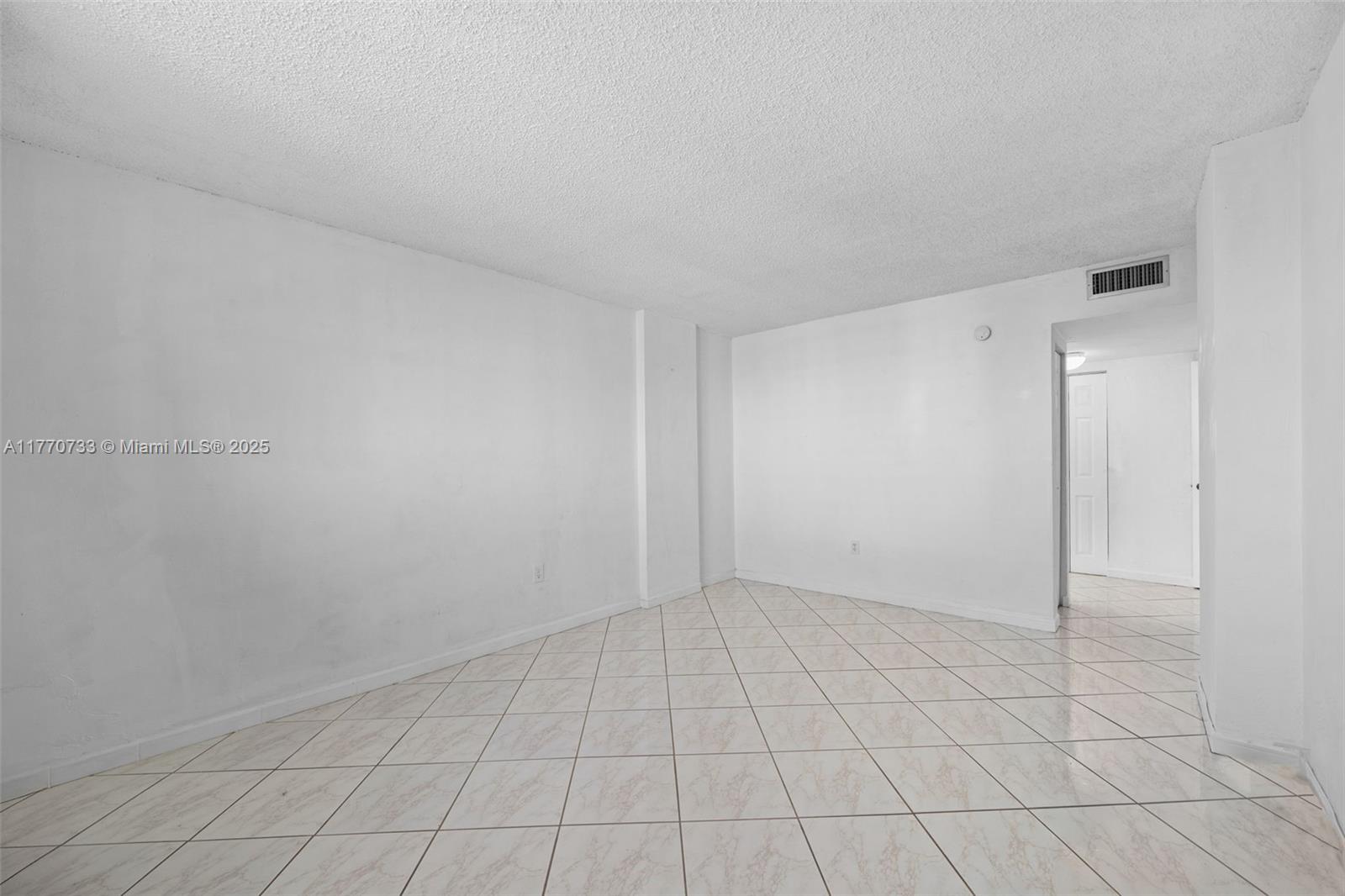 9273 Collins Ave #607, Surfside, Florida image 25