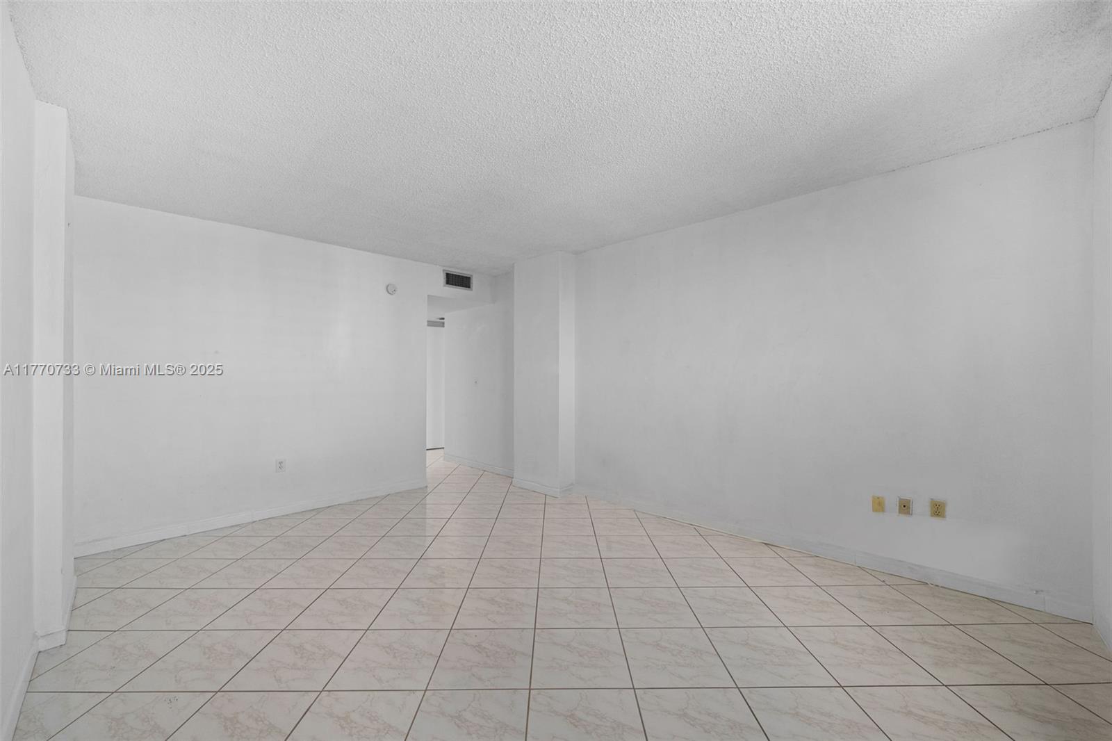 9273 Collins Ave #607, Surfside, Florida image 26