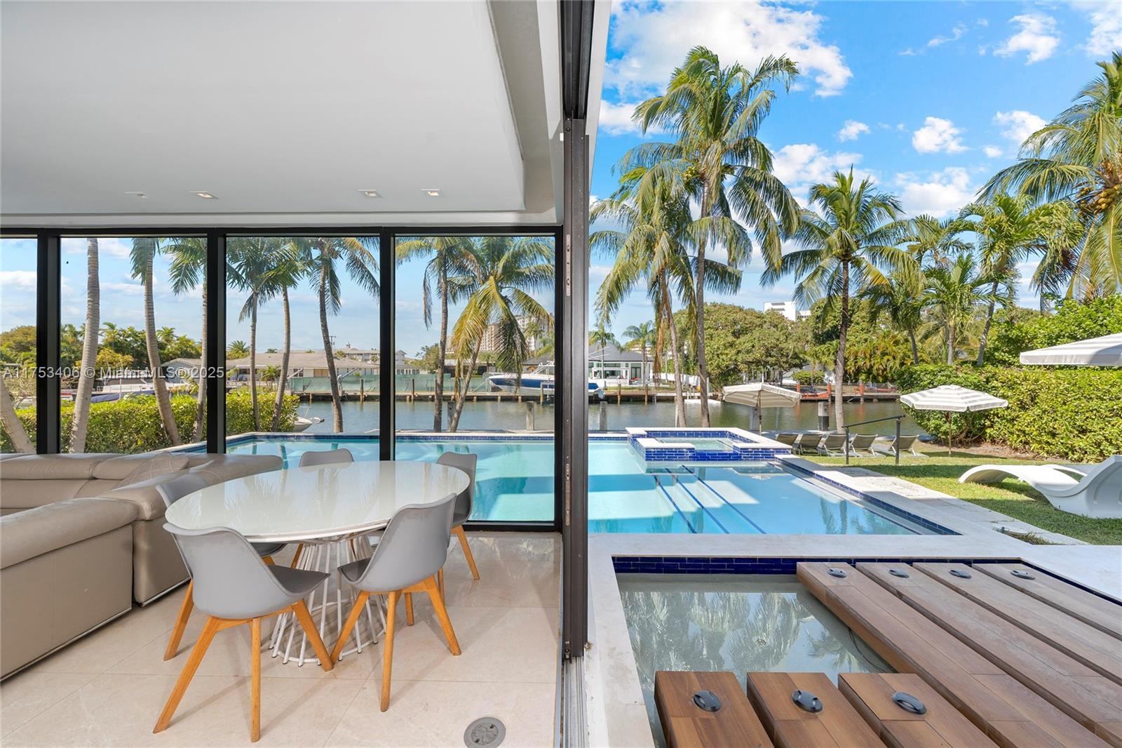 418 Sunset Dr, Hallandale Beach, Florida image 12