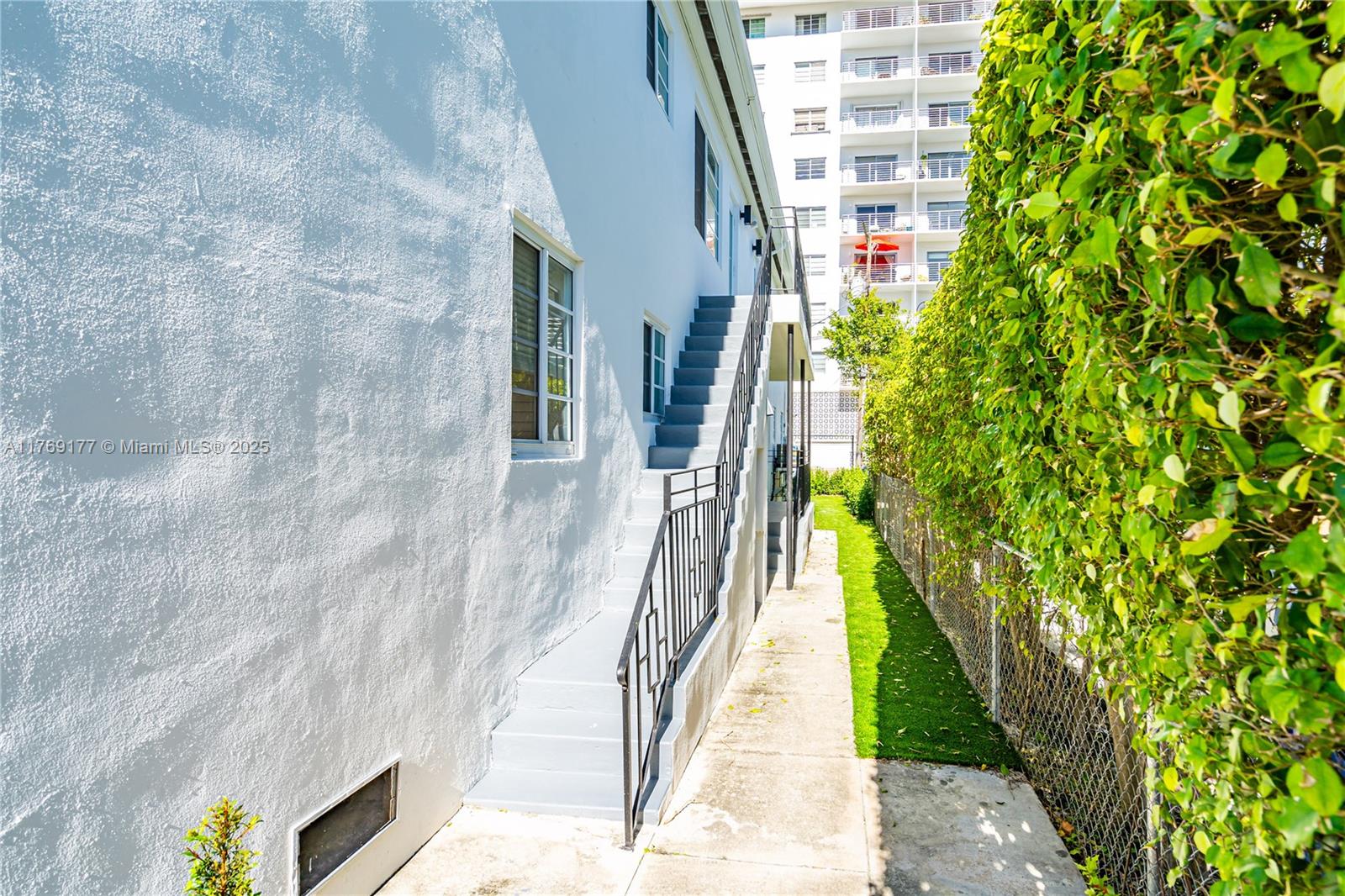 1471 Lincoln Ter, Miami Beach, Florida image 17