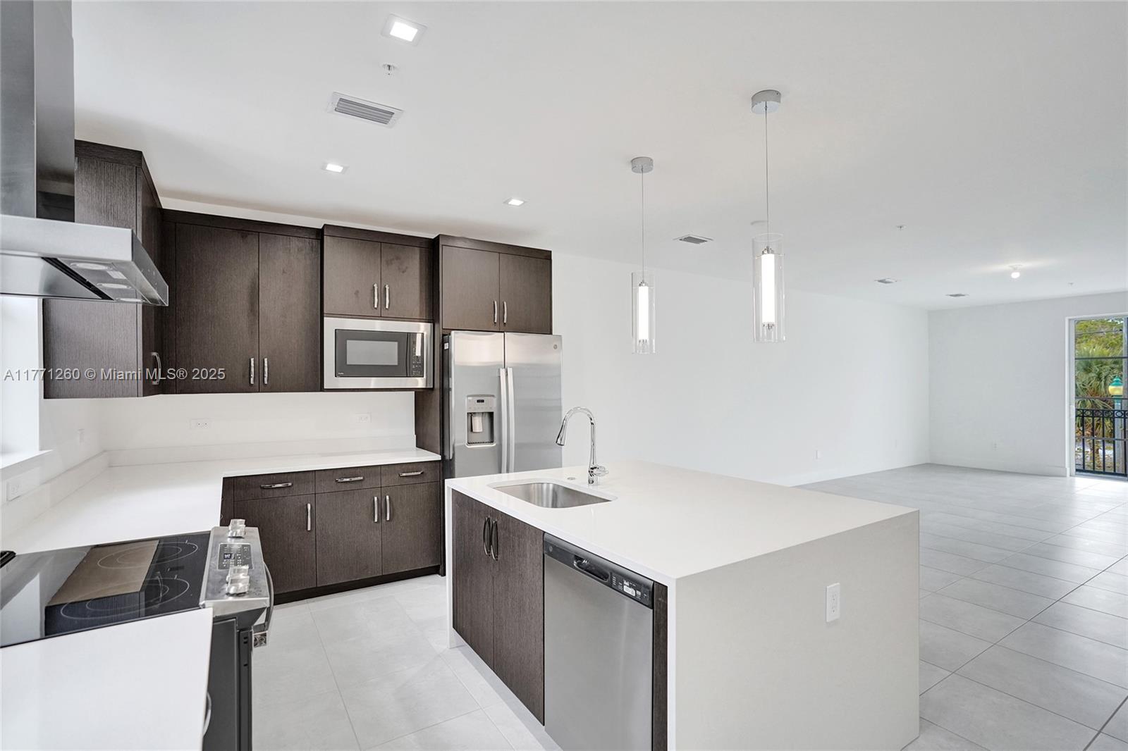 63 NW 4th Ave, Delray Beach, Florida image 21