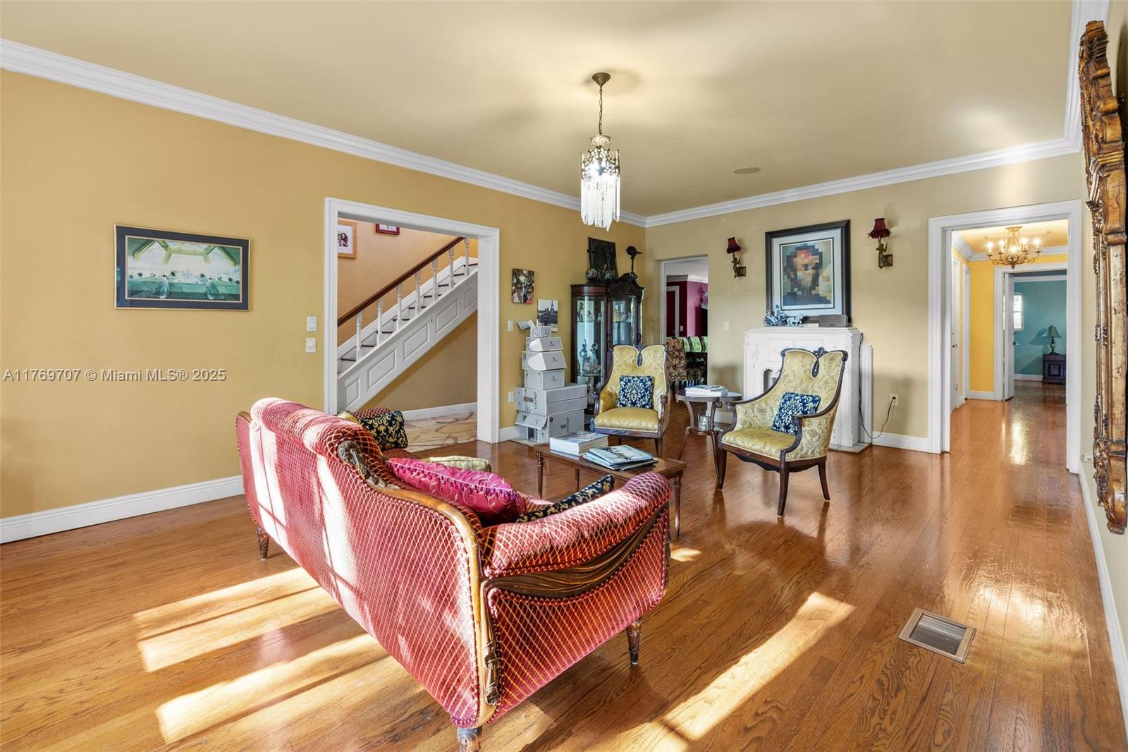 Listing Photo 17