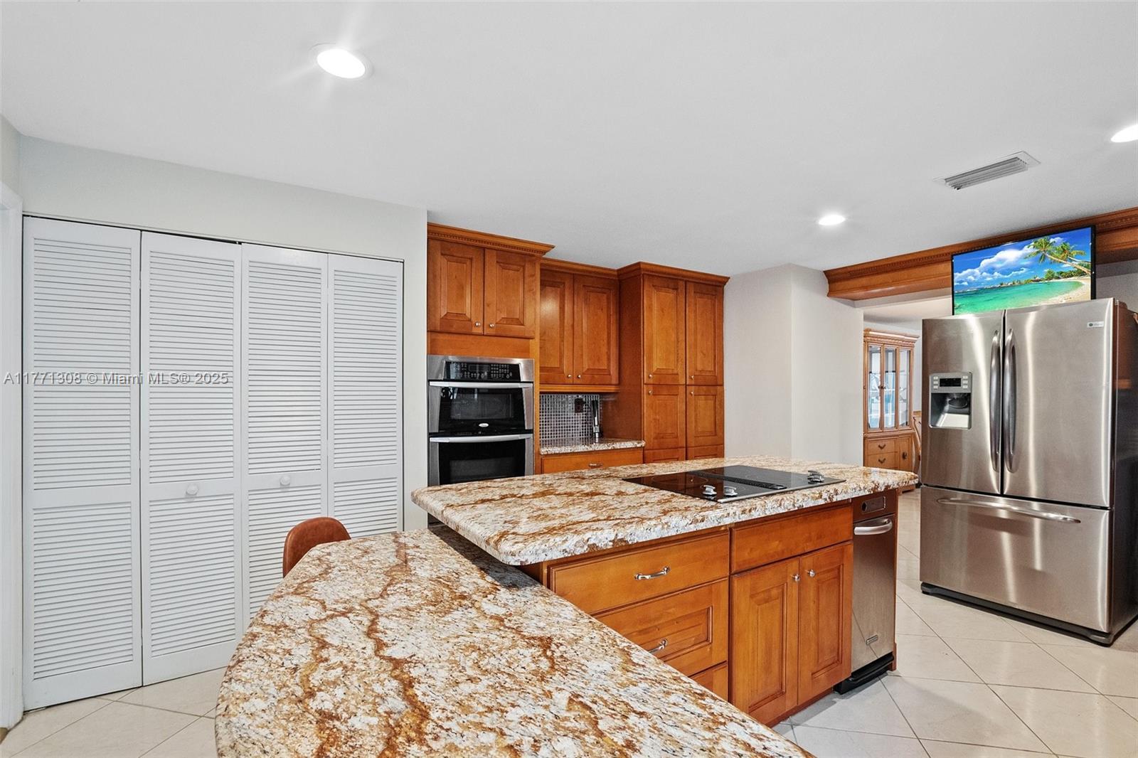 9340 NW 48th Doral Ter, Doral, Florida image 18