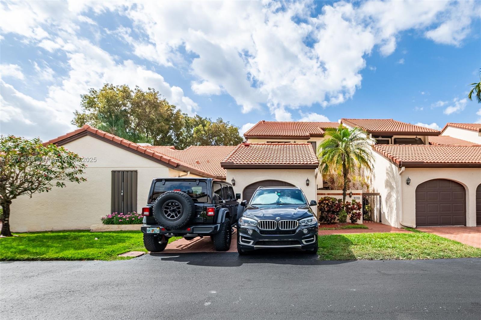 9340 NW 48th Doral Ter, Doral, Florida image 3
