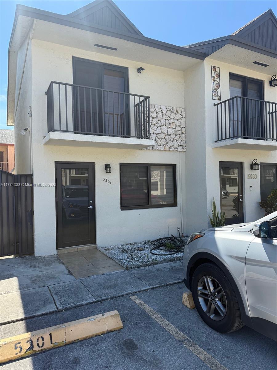 5301 W 22nd Ct #5301, Hialeah, Florida image 1