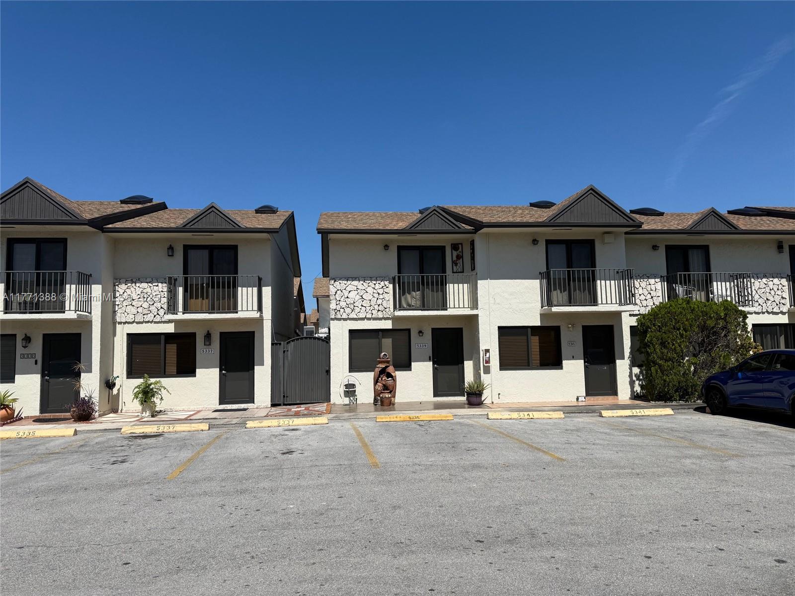 5301 W 22nd Ct #5301, Hialeah, Florida image 2