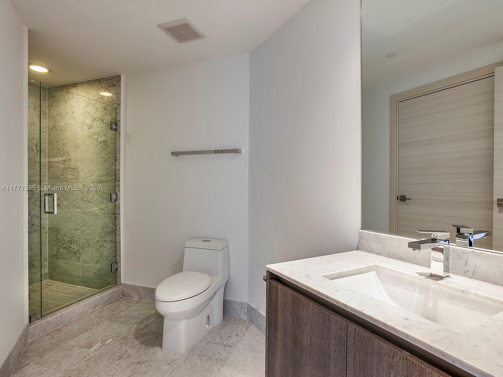 801 S Miami Ave #3905, Miami FL 33130