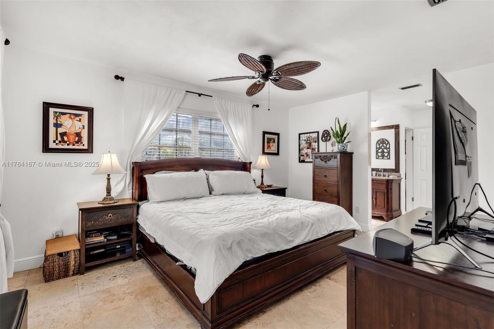 14841 Dade Pine Ave, Miami Lakes, Florida image 26
