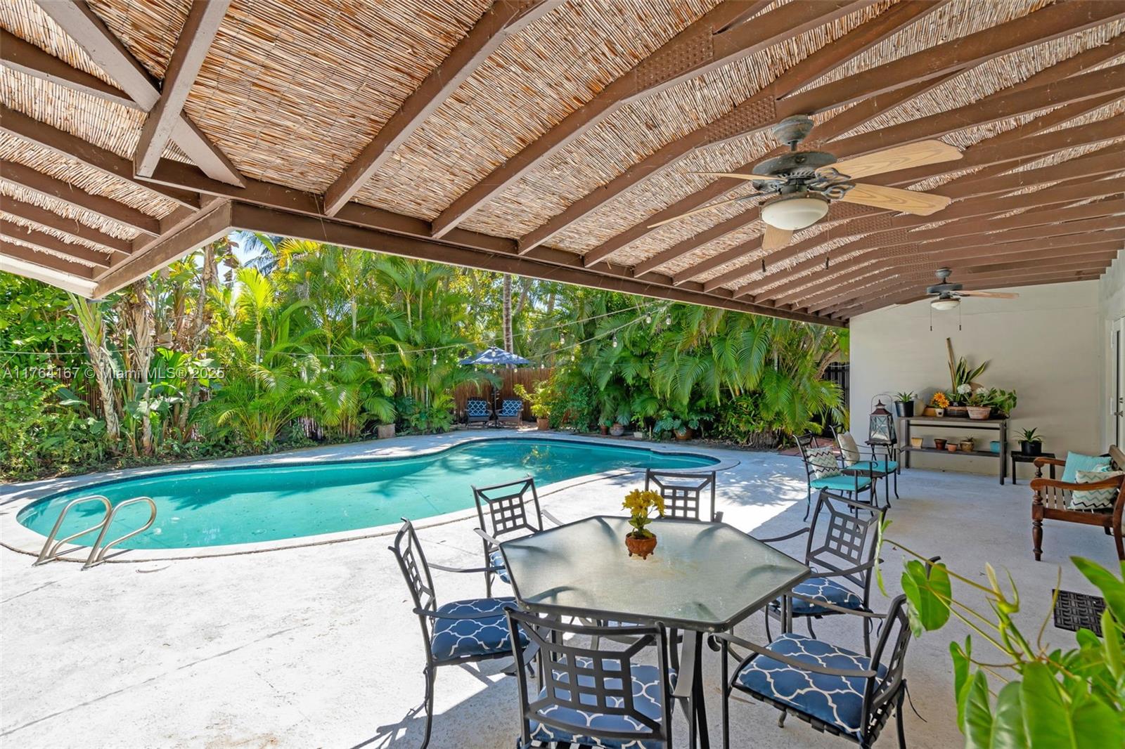 14841 Dade Pine Ave, Miami Lakes, Florida image 4