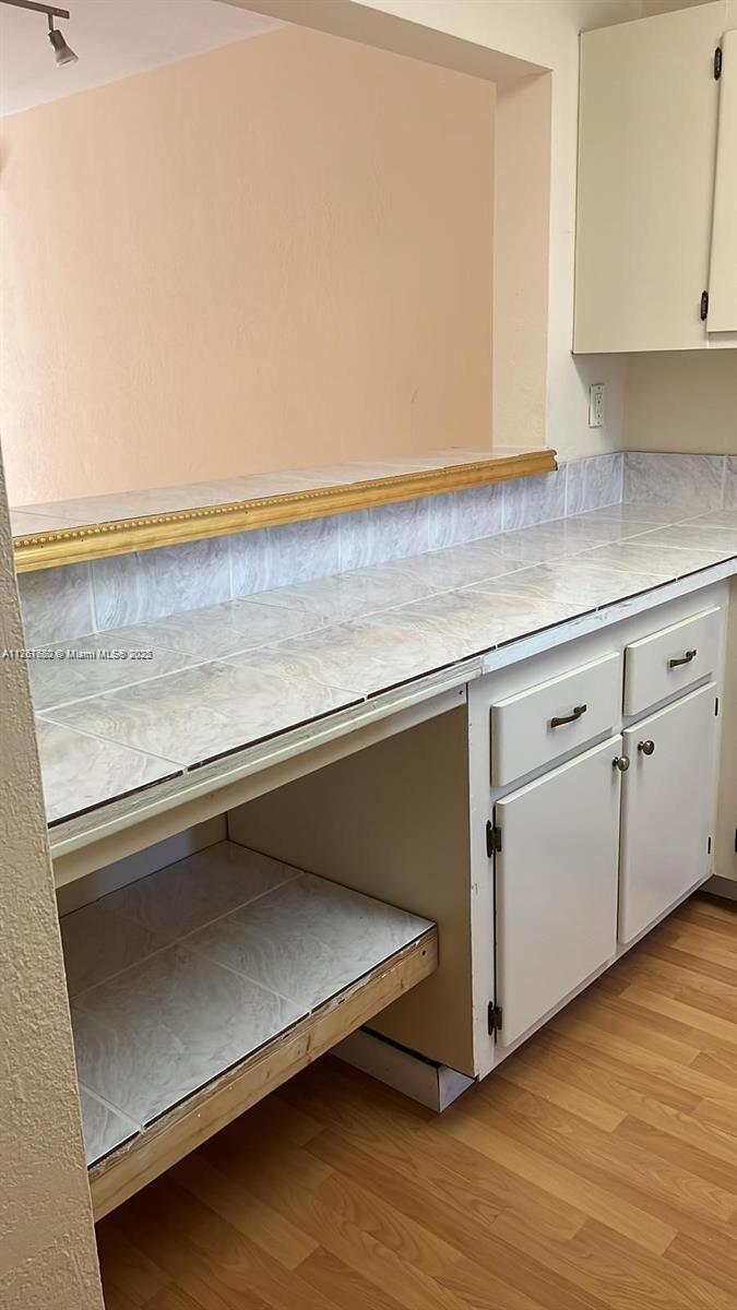 8060 Fairview Dr #208, Tamarac, Florida image 6