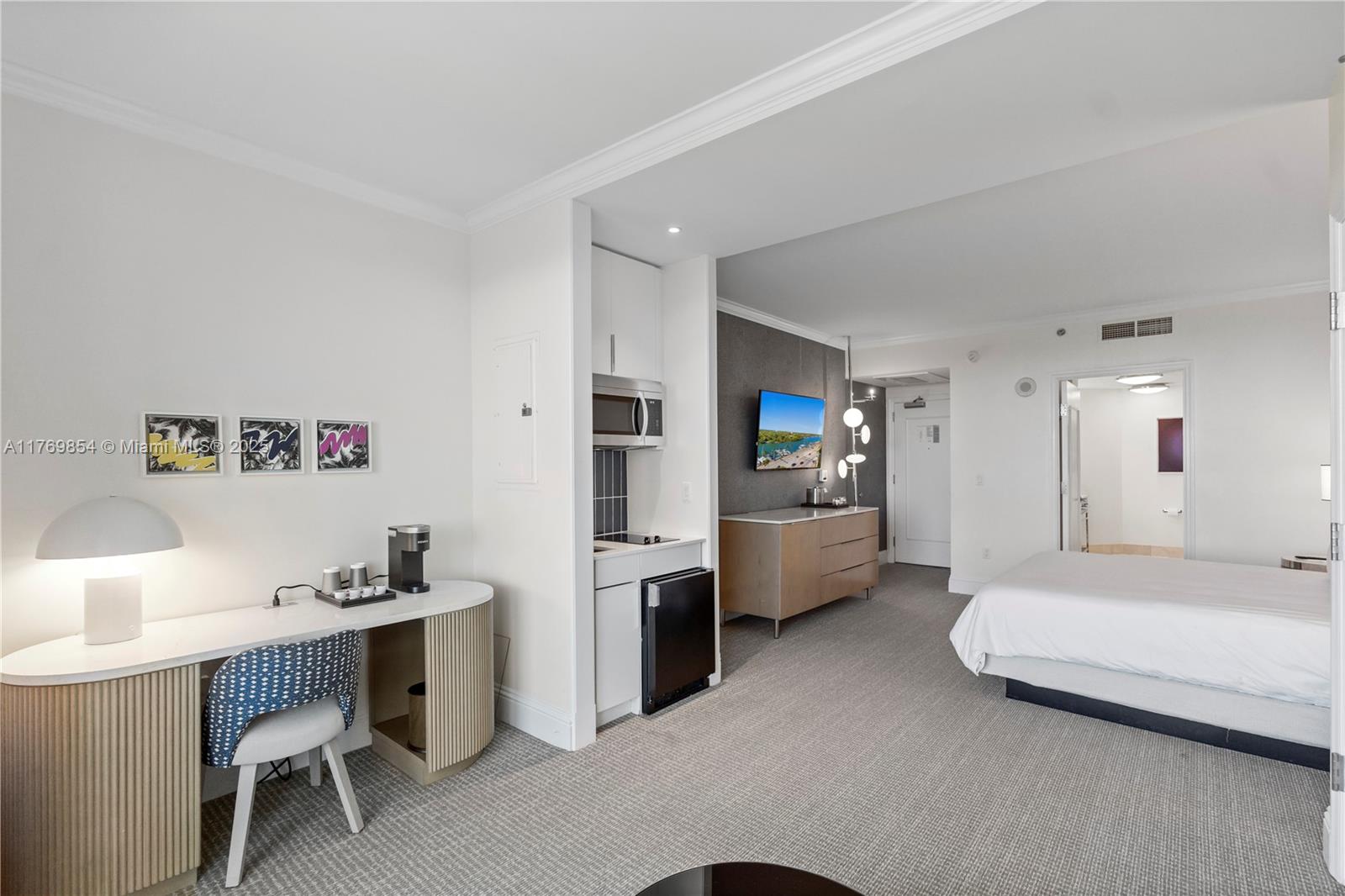 4401 Collins Ave #1017, Miami Beach, Florida image 12