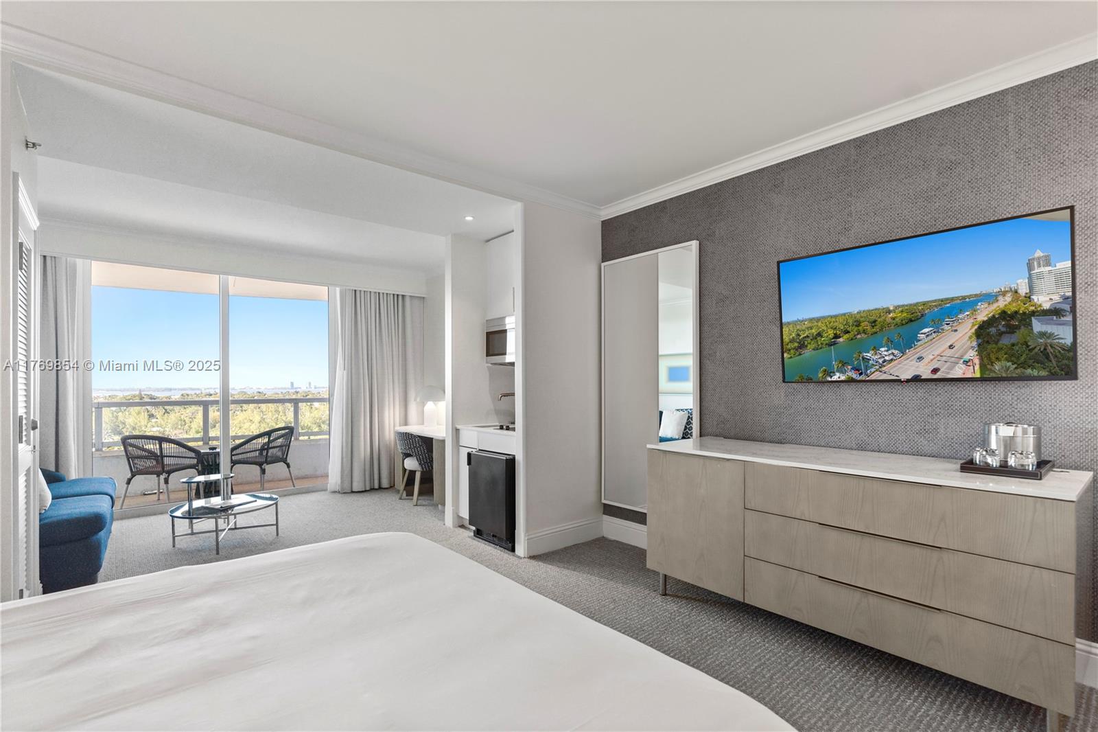 4401 Collins Ave #1017, Miami Beach, Florida image 8