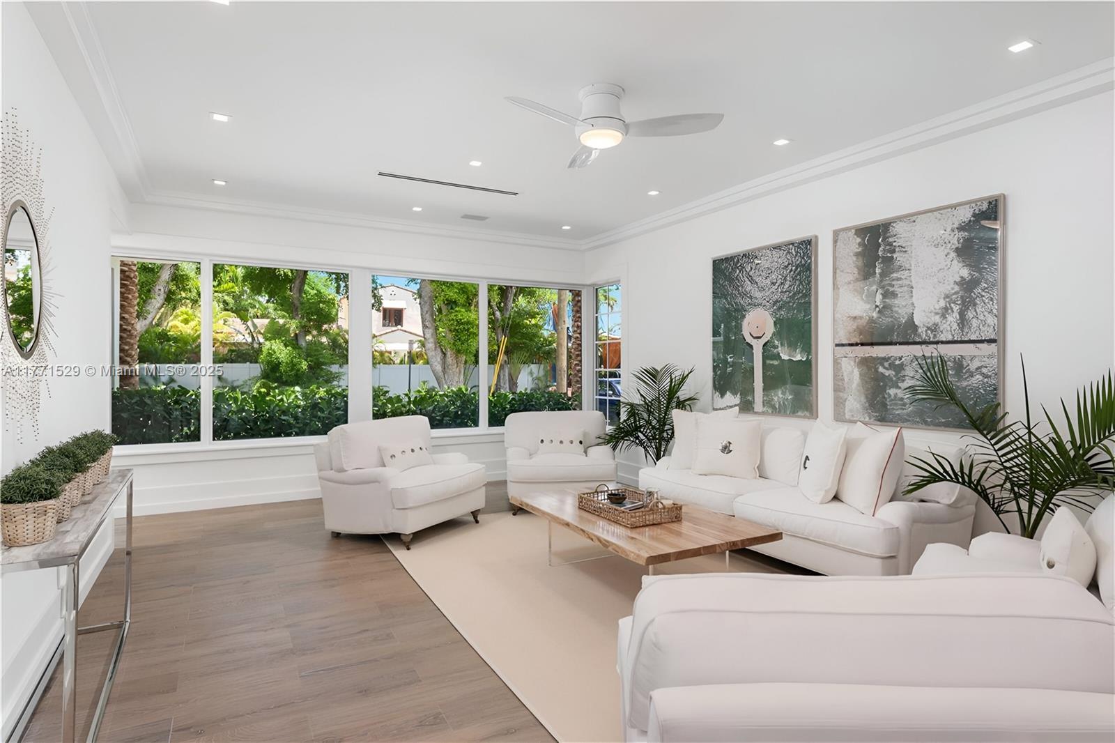 2575 Pine Tree Dr, Miami Beach, Florida image 11