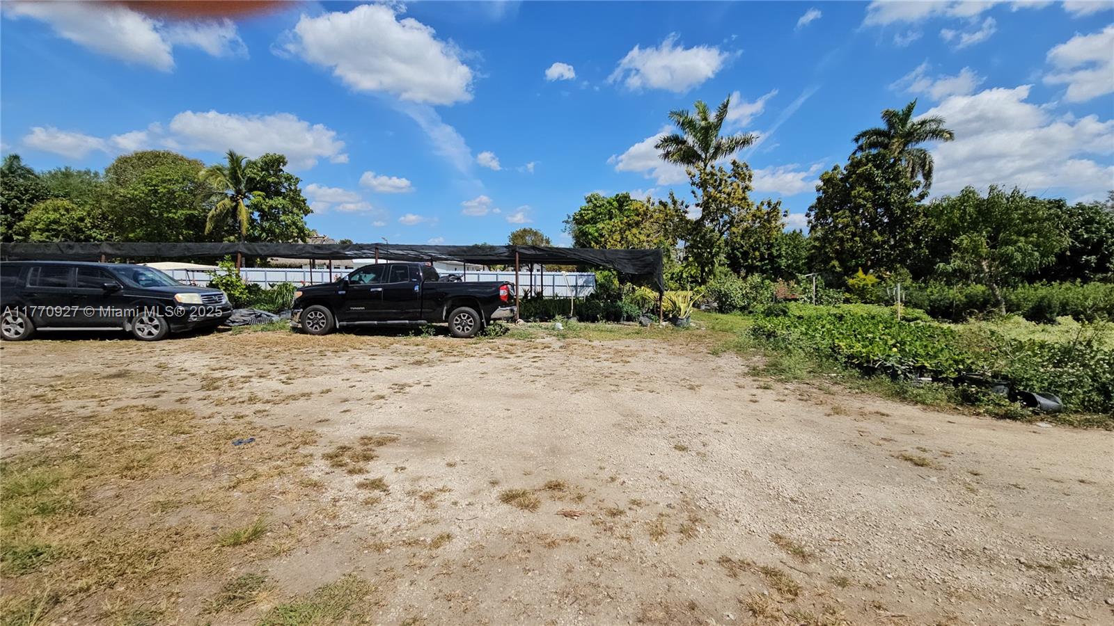 Listing Photo 17