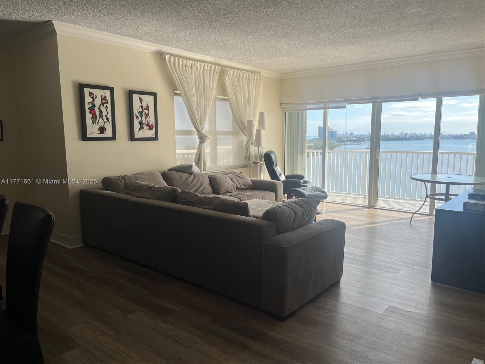 Property photo # 6