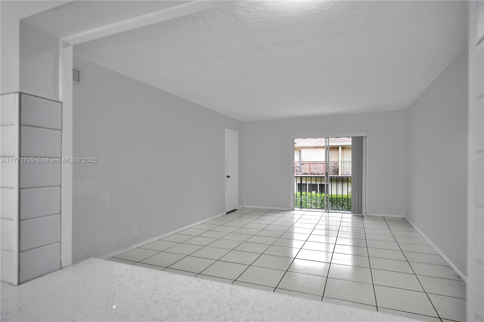 6711 N Kendall Dr #510, Pinecrest, Florida image 6